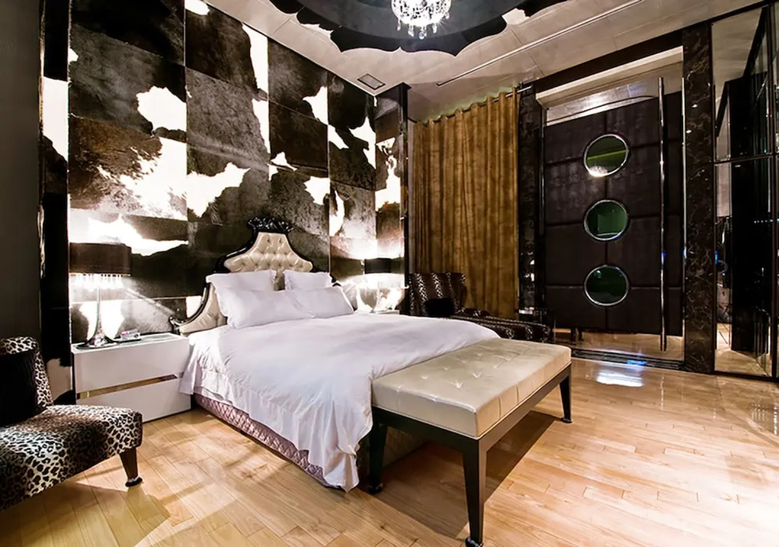 Royal Group Motel Ming Zu Branch