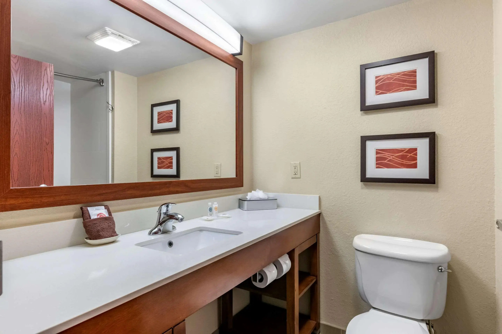 Comfort Inn & Suites Orlando North