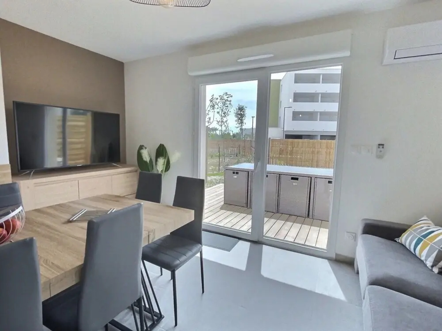 Luxurious Maisonette With Washing Machine Near Valras-plage