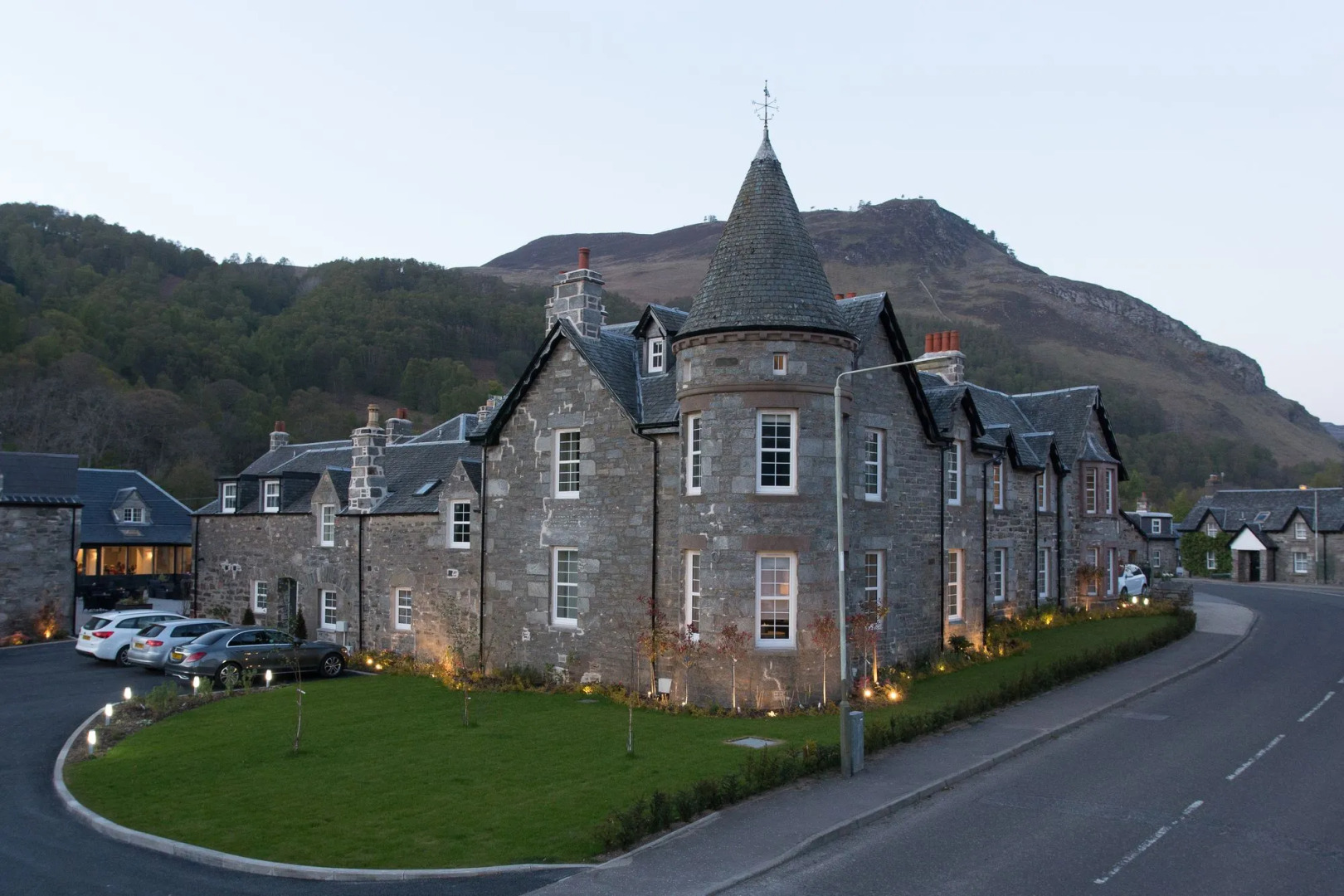 Dunalastair Hotel Suites