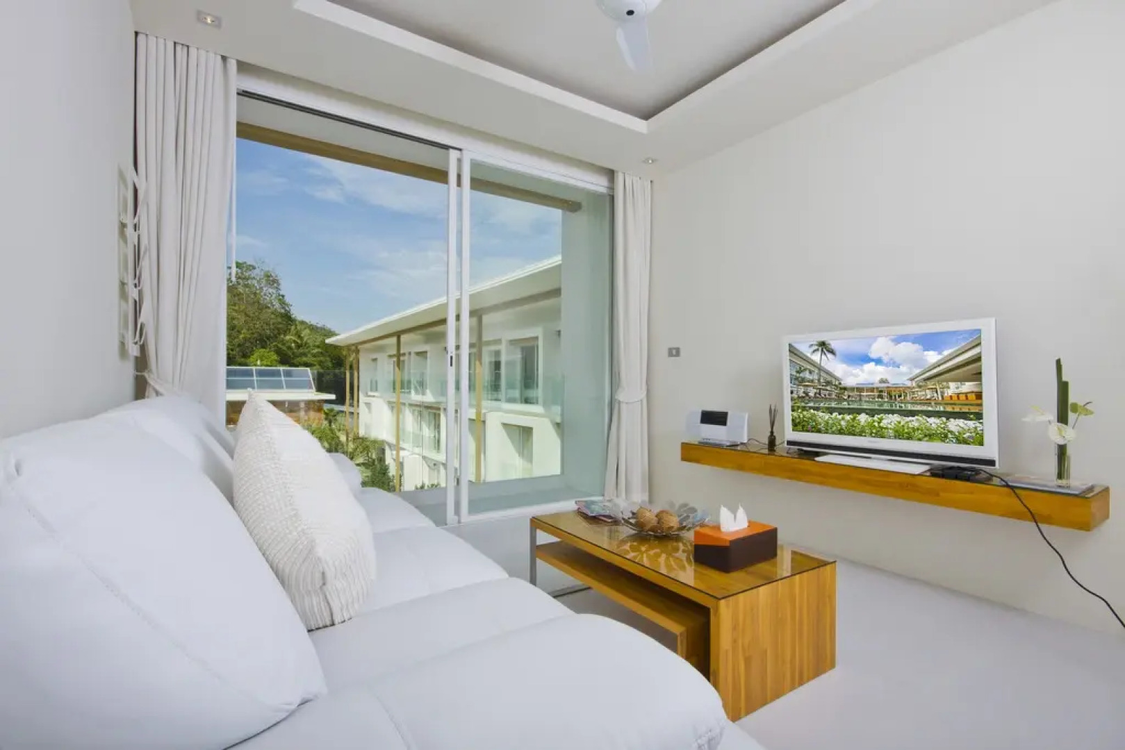 Курортный отель Chi Samui Resort