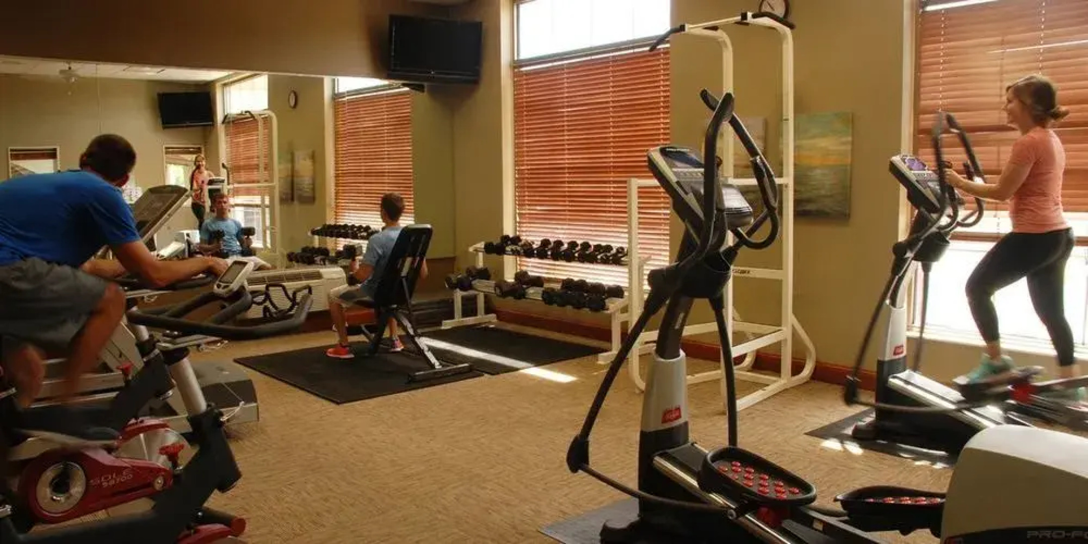 The Plaza Hotel & Suites Winona