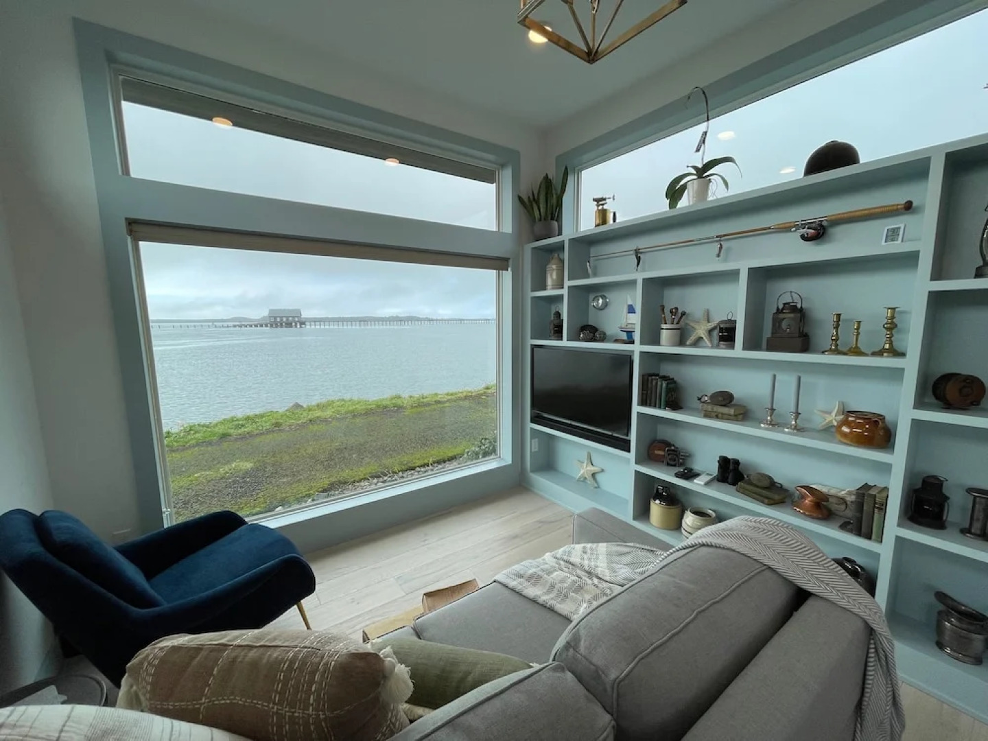 Cottages Above the Tide