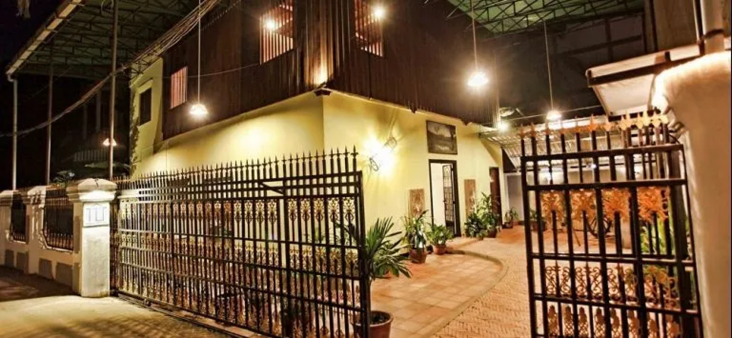 Senses Suites Hostel
