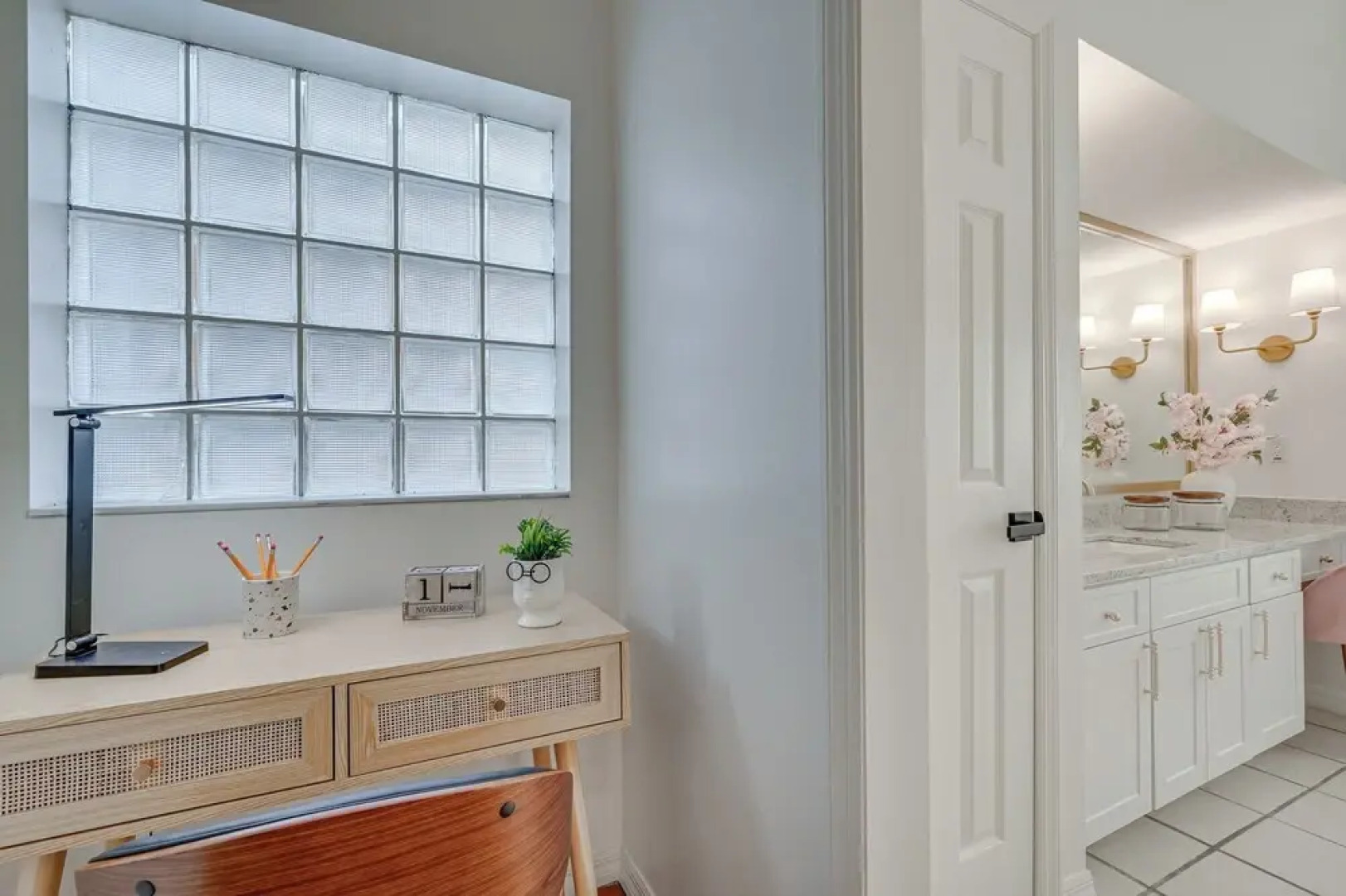 Exciting Valrico Villa w/ Private Pool & Game Room