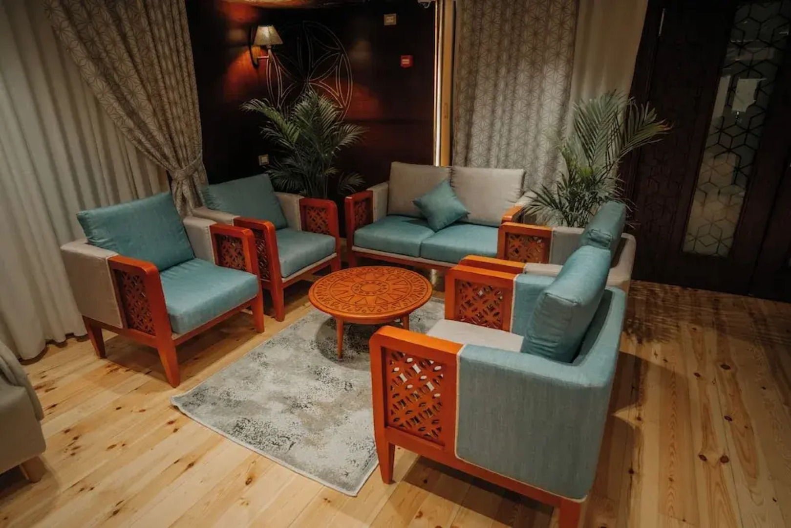 Azhar Dahabiya Luxury Suites