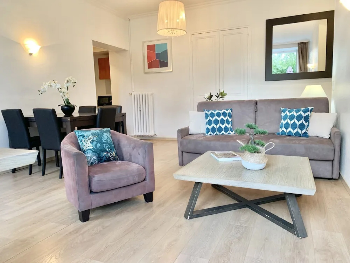 L'Orient Palace 3 Apartment