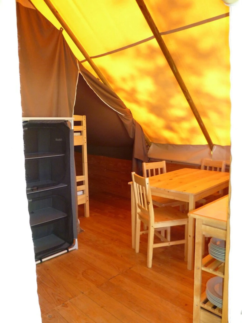 Camping Les Chelles