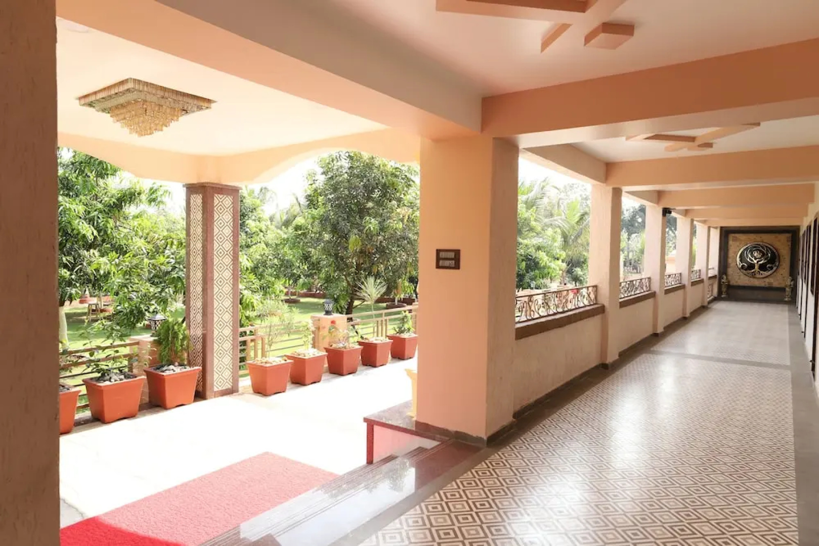 Raaj Resort