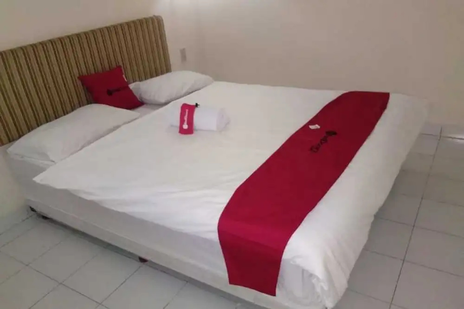 RedDoorz near Lokawisata Baturaden 2