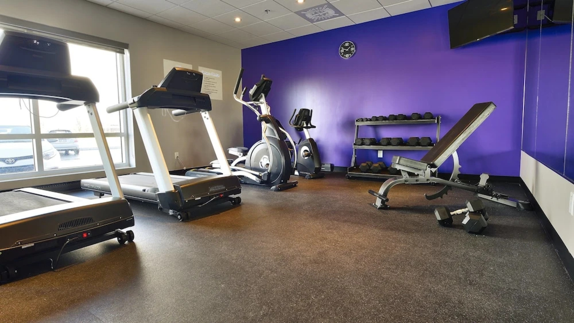 Holiday Inn Express & Suites Vaudreuil, an IHG Hotel