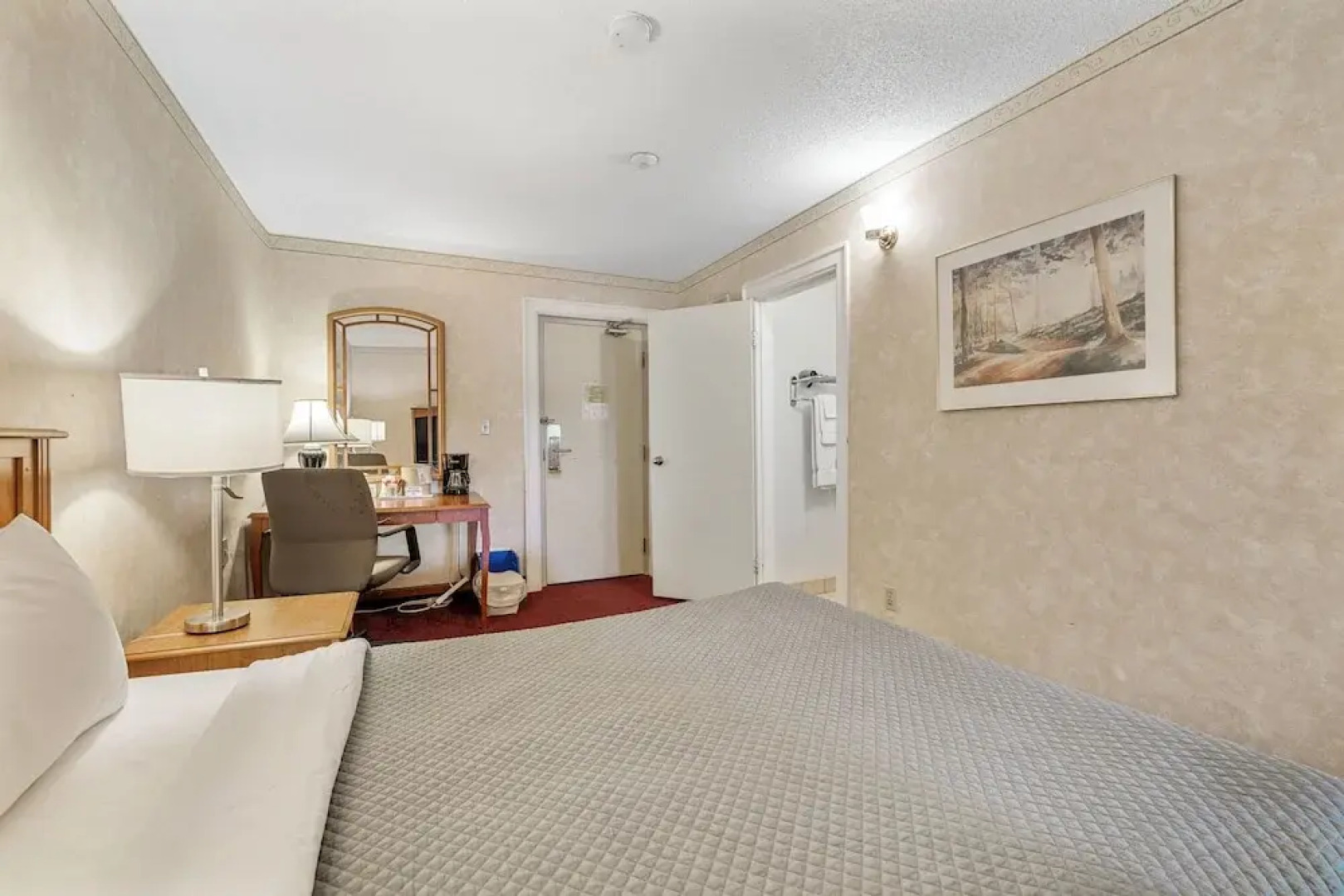 Royal Inn and Suites at Guelph