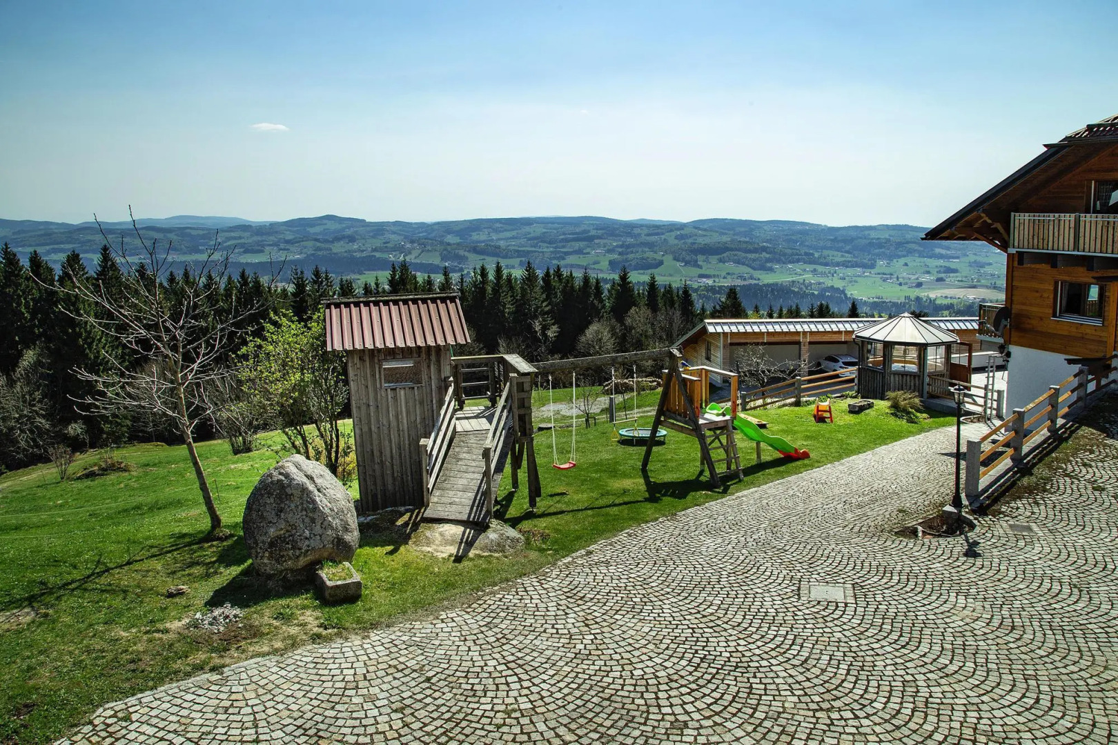 Holiday Home in Neureichenau Near Bavarian Forest