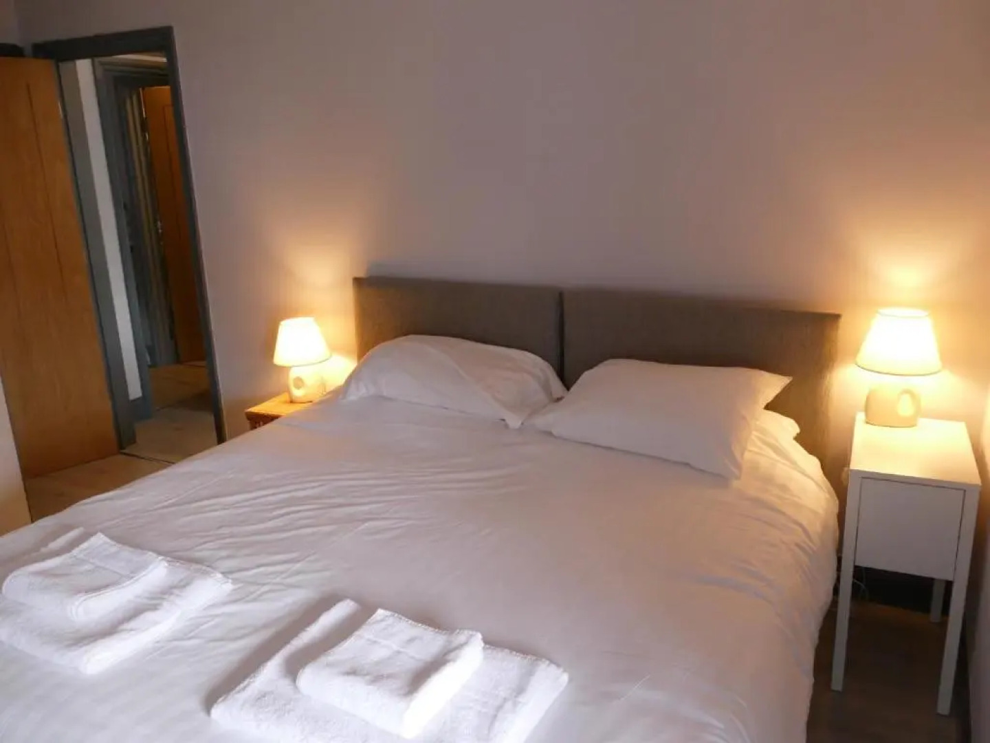 Madtom Seafood Cafe Bar With Rooms