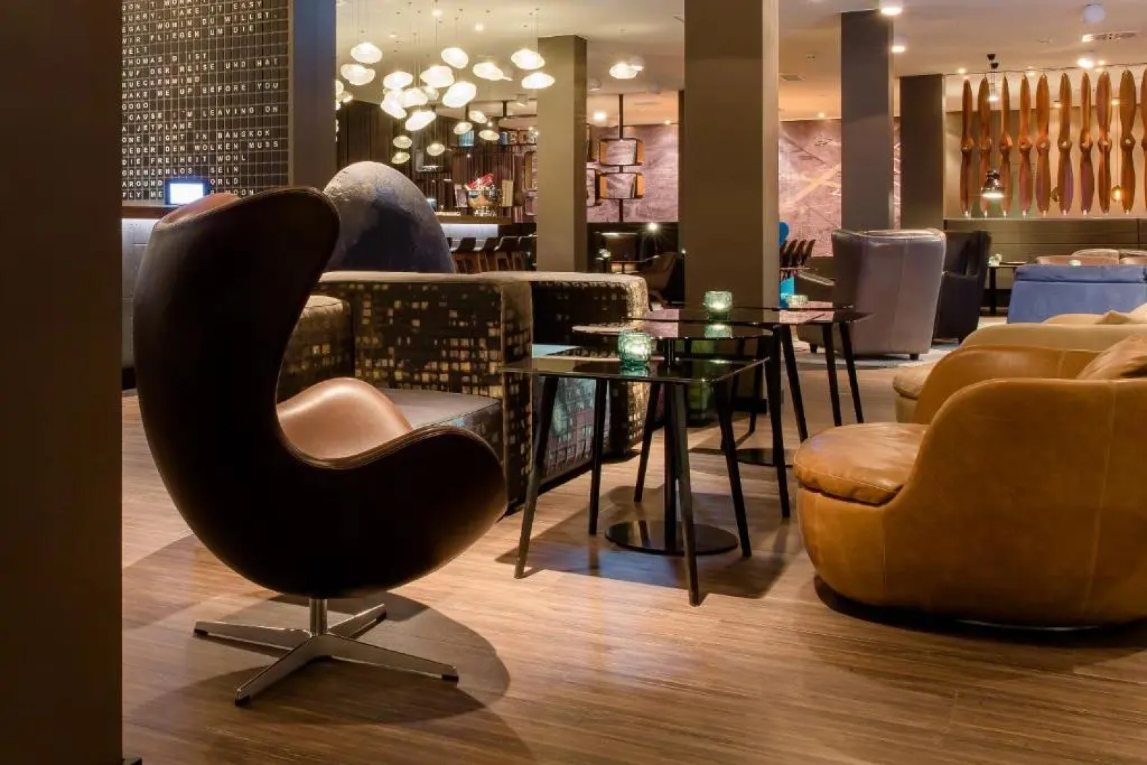 Motel One Frankfurt - Airport