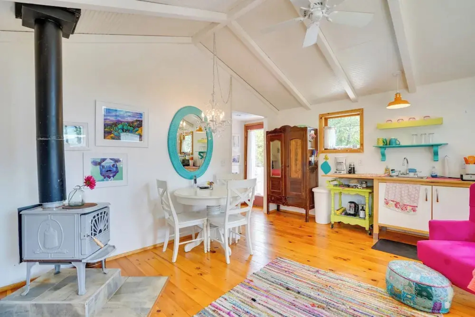 Pet-friendly Patagonia Apt ~ 12 Mi to Wineries!