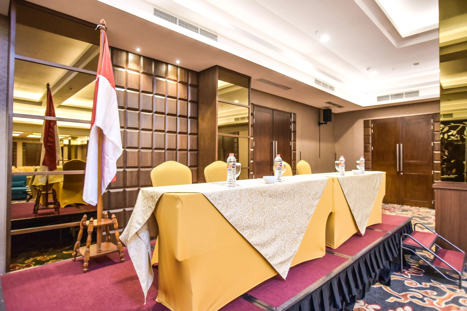 Golden Tulip Essential Tangerang