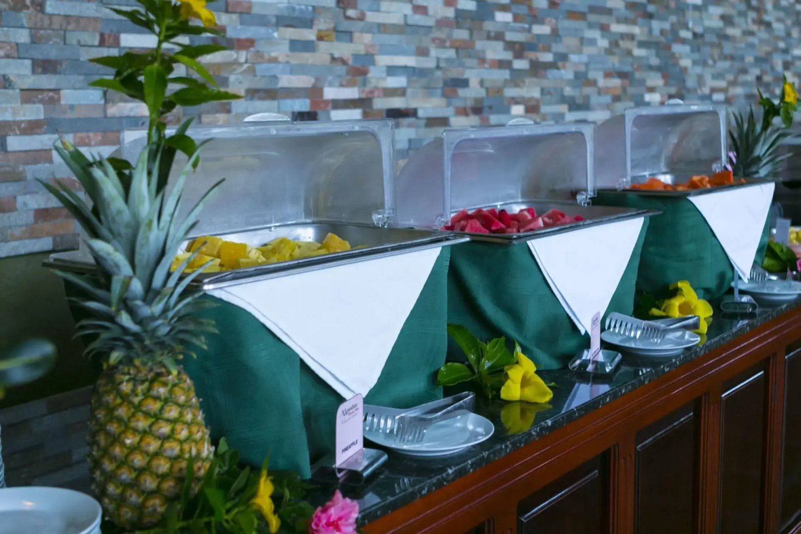 Mountain Paradise Hotel