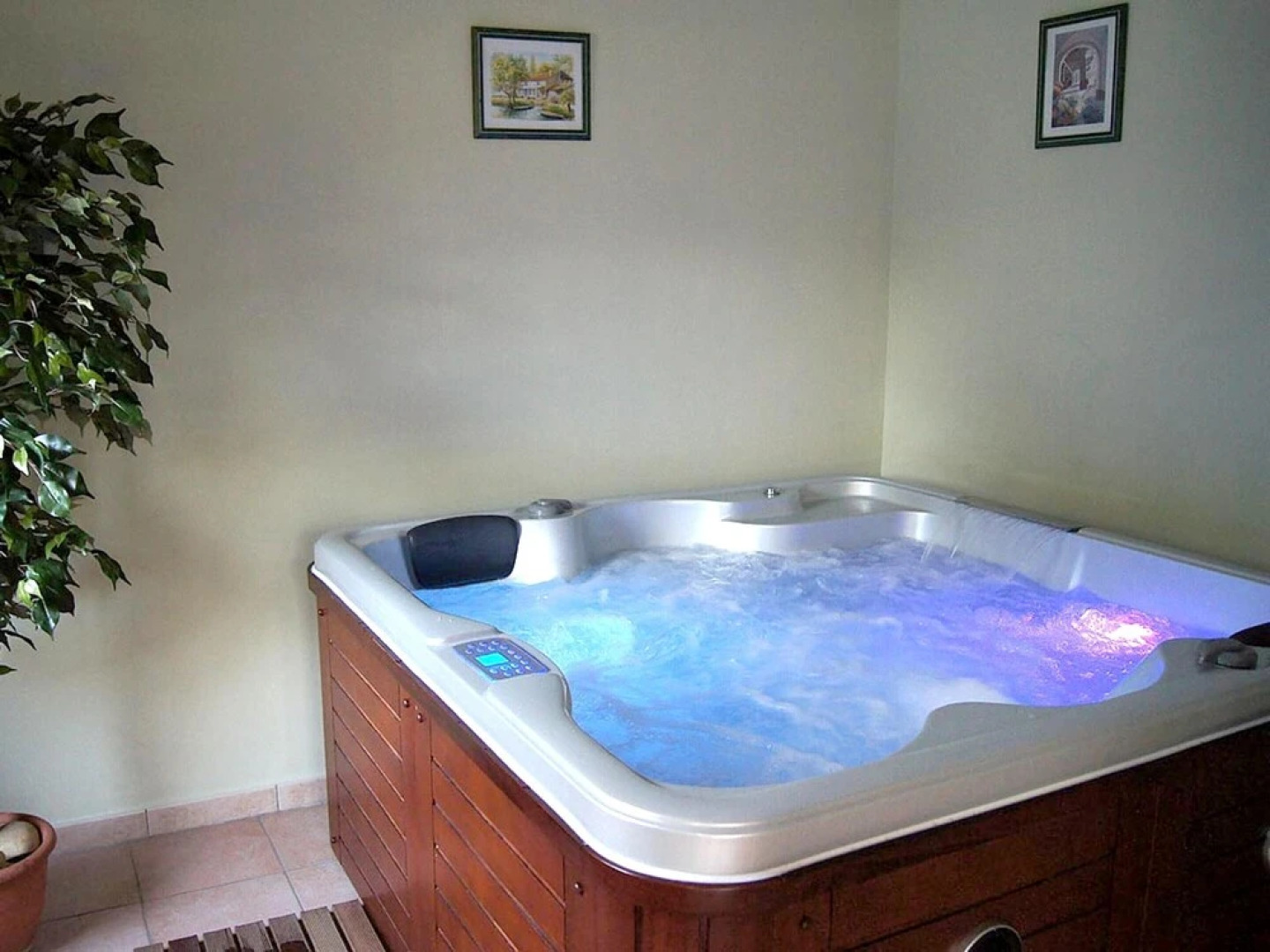 Villa With 3 Bedrooms in Riez, With Private Pool, Furnished Terrace and Wifi