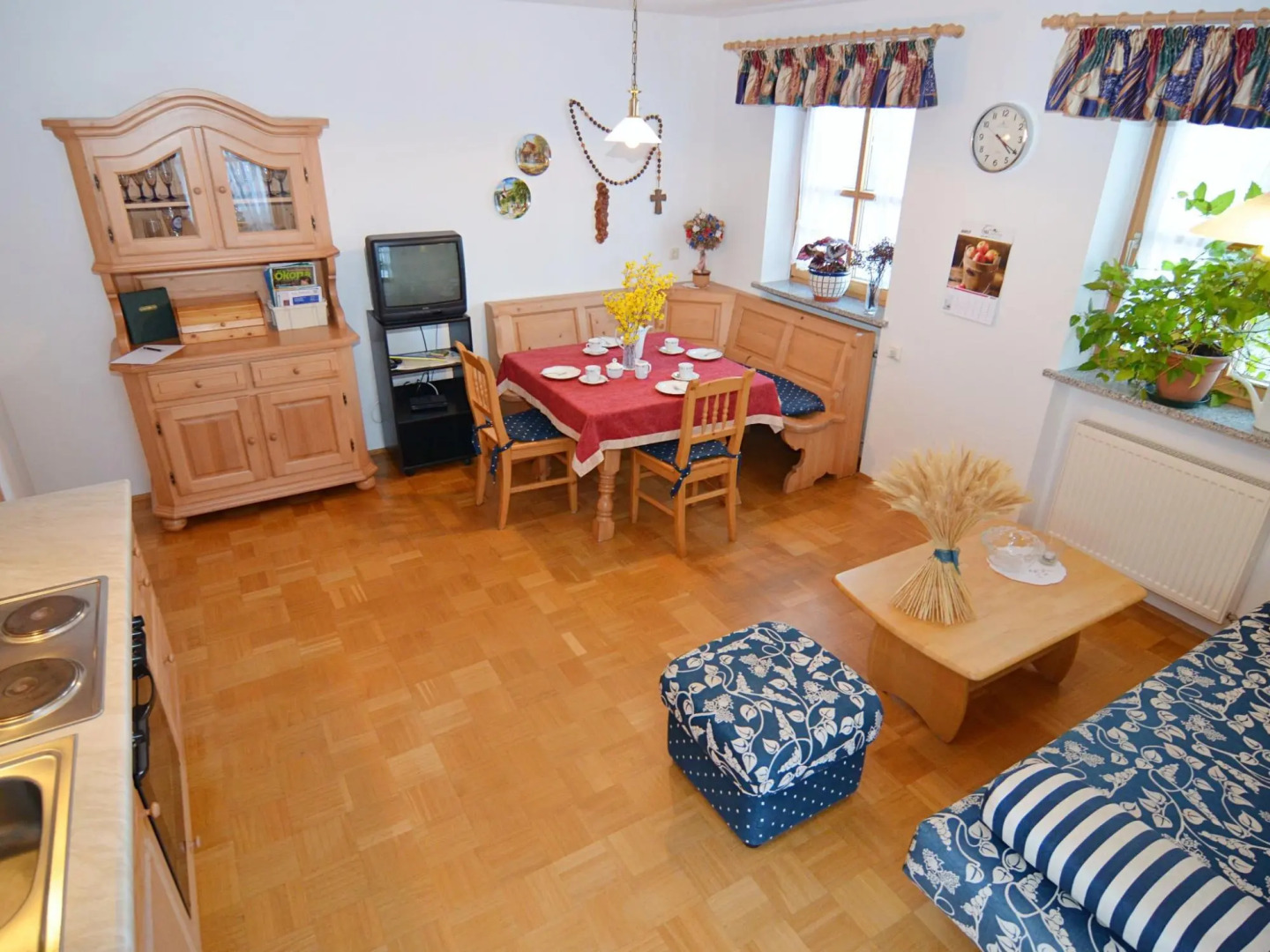 Unique Holiday Home, Ideal As Group Accomodation, with Lounge, a Spacious Garden, Sauna And Terrace