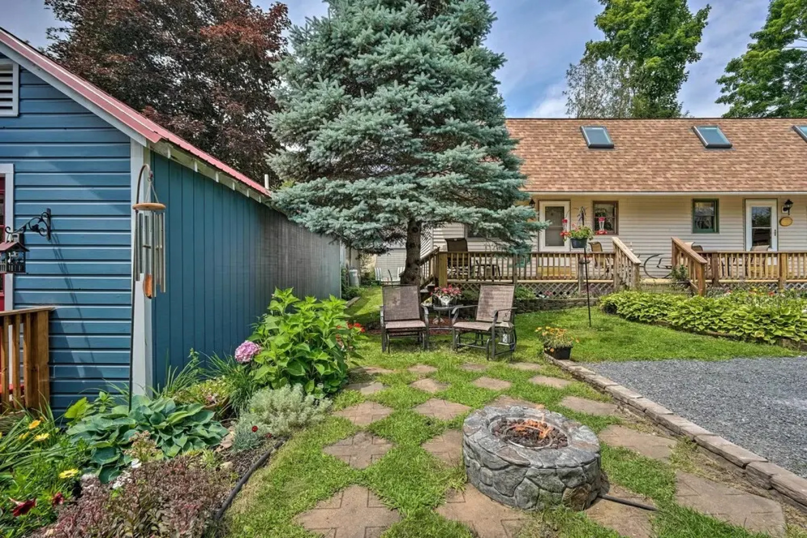 Updated Bolton Home w/ Fire Pit!