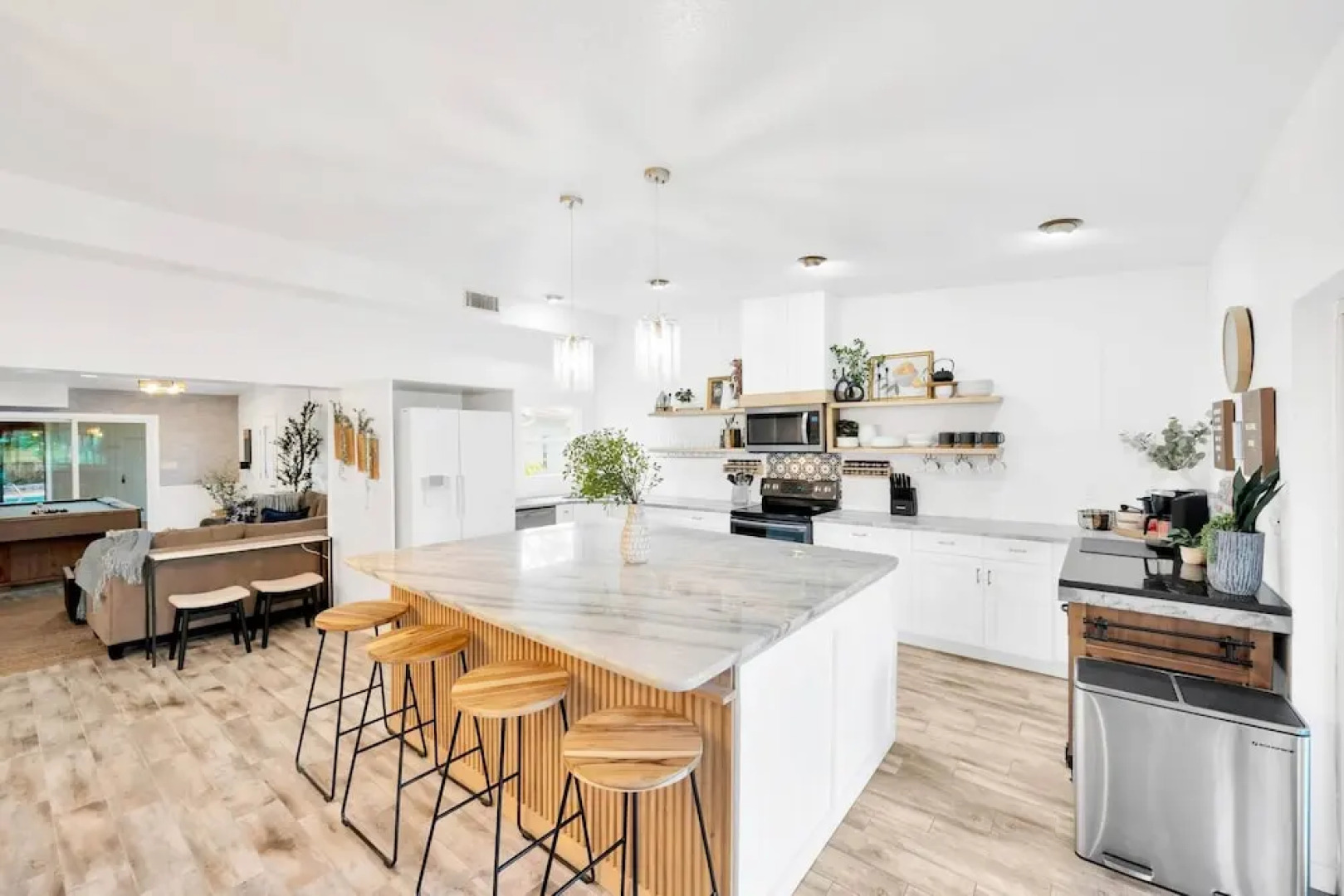 2 Homes! - 4 Mn To Madeira Bch - Hottub - Htd Pool