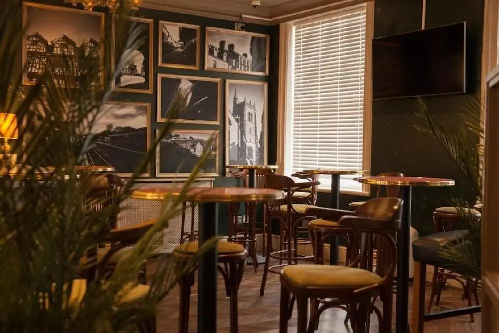 The Falcon Hotel & Restaurant