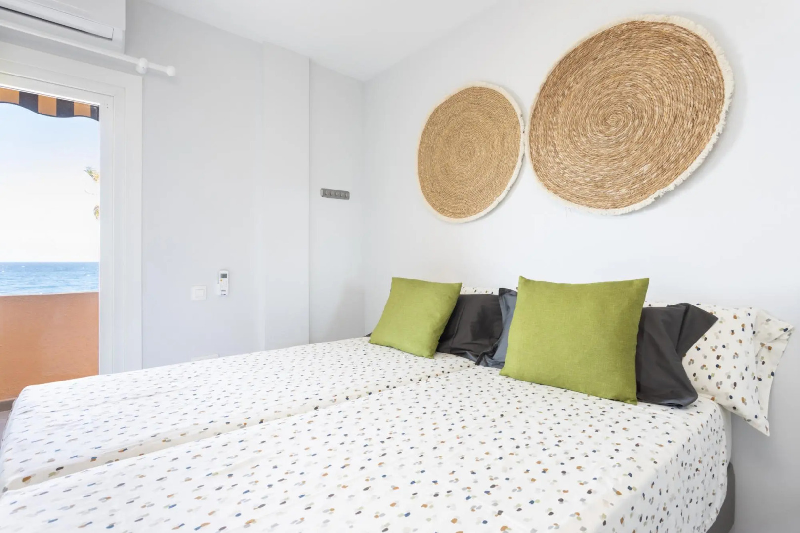 Home2Book Design Sea Views Caletillas, Pool