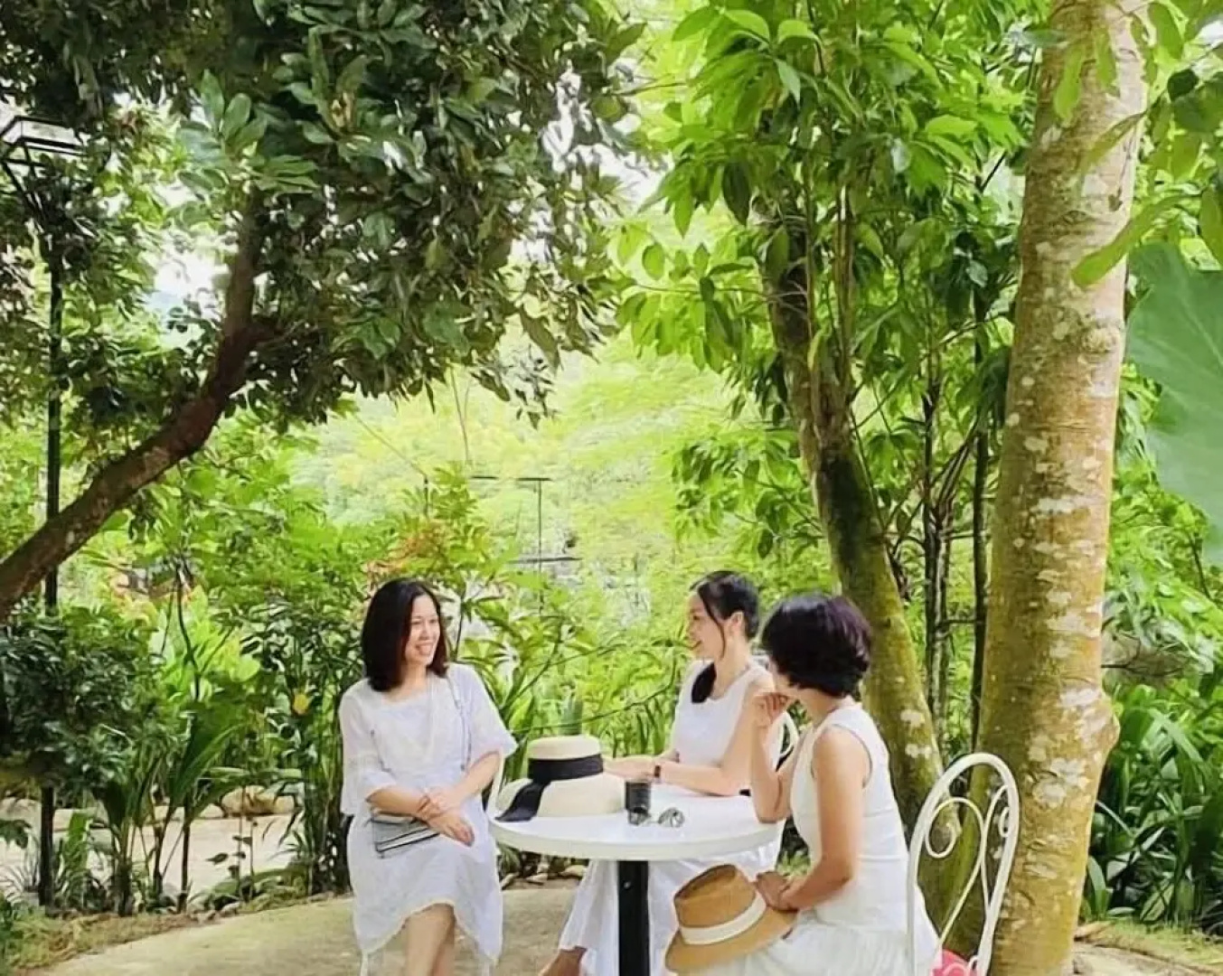 Gầm Trời Art Valley