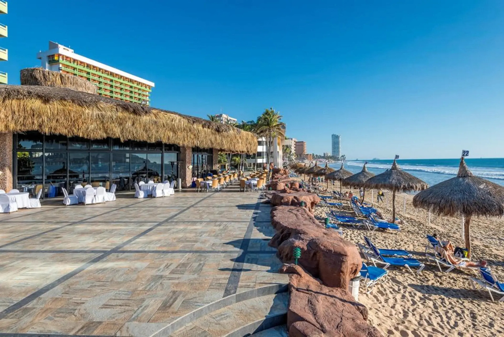 El Cid El Moro Beach Hotel