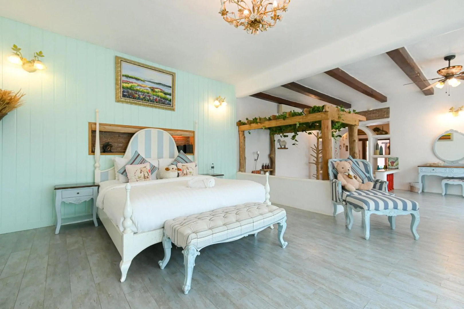 Swiss Valley Hip Resort