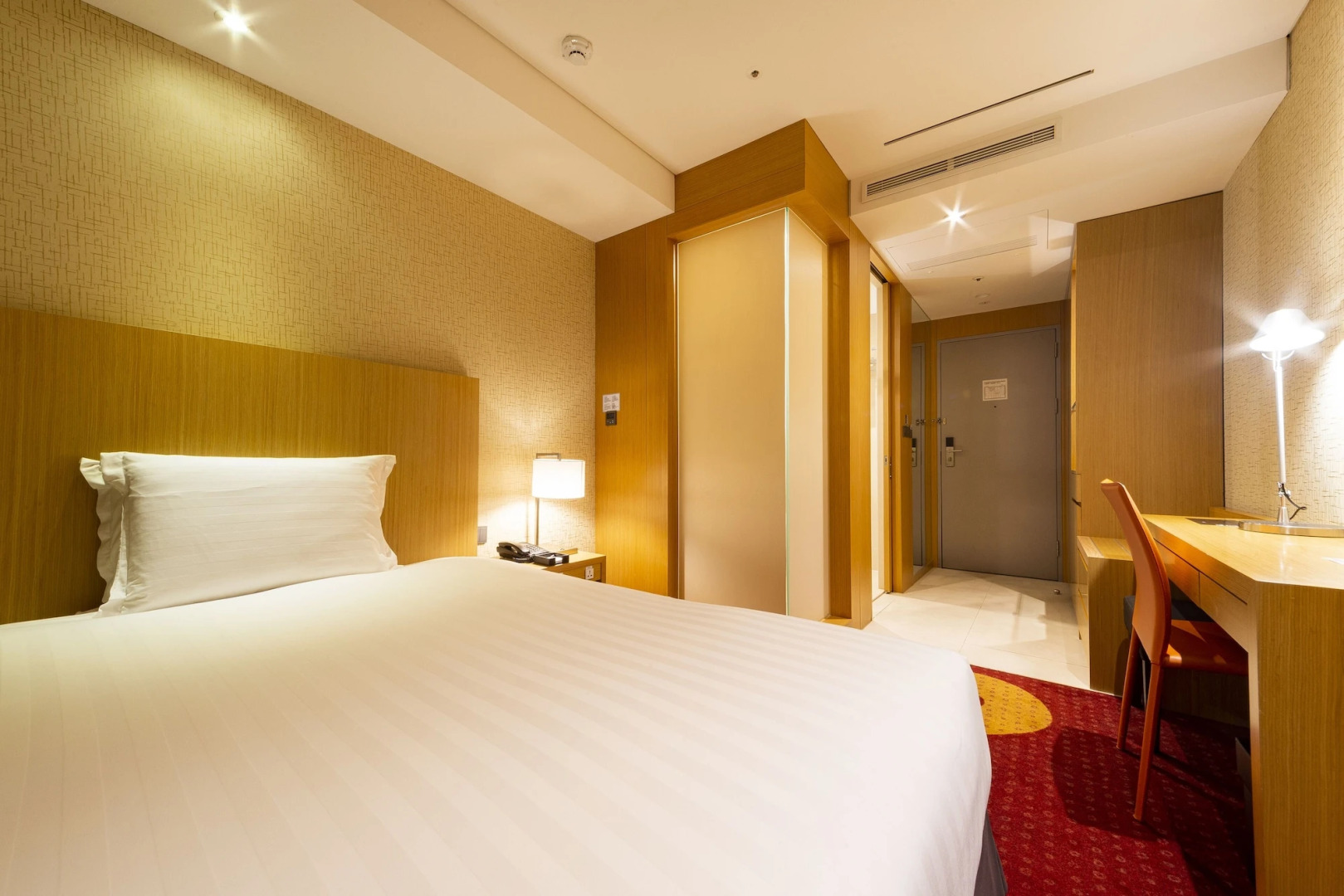 SOLARIA NISHITETSU HOTEL Busan