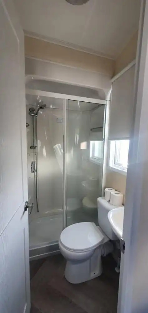 3bed Holiday Home in Clacton-on-sea, Sleeps 8