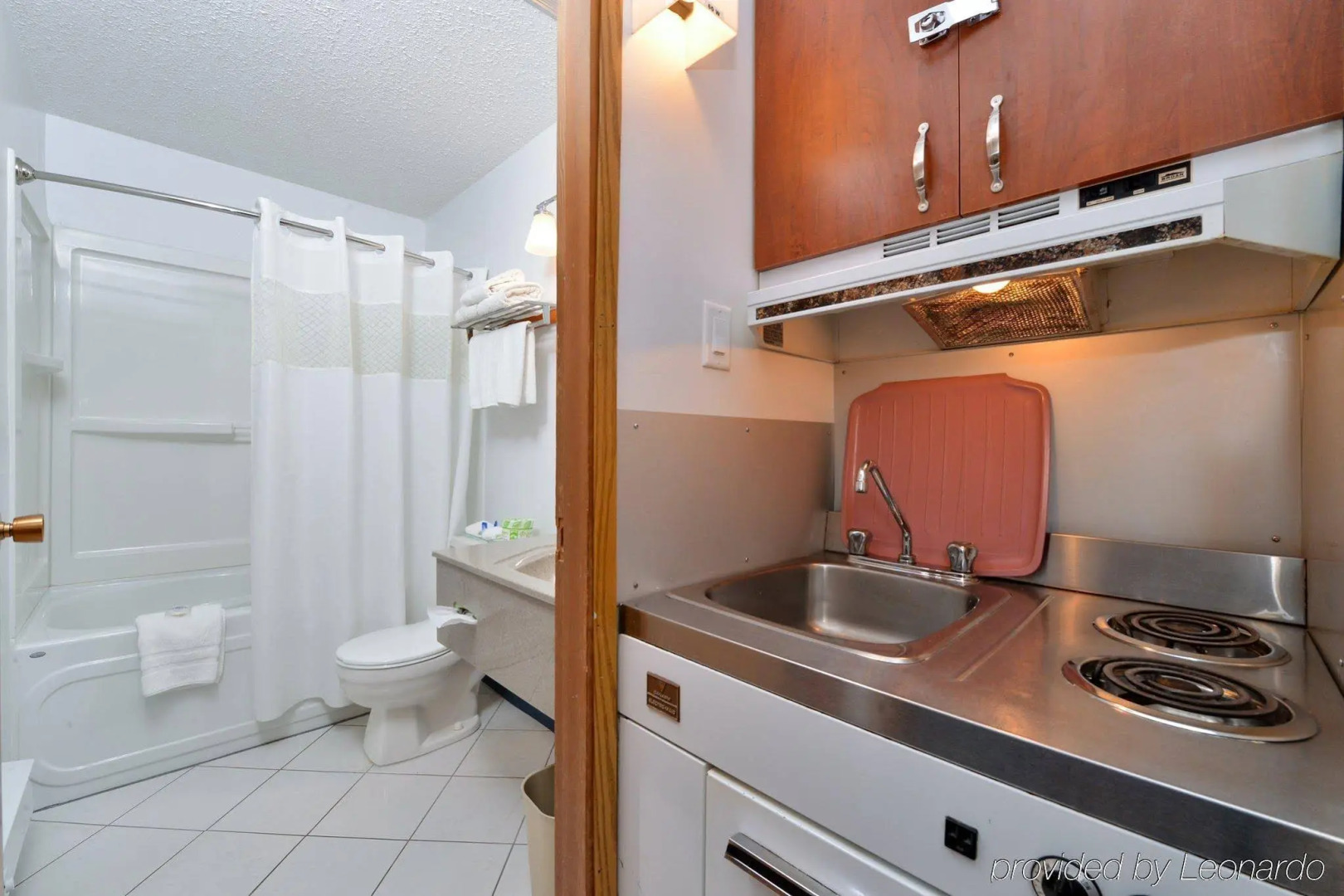 Canadas Best Value Inn & Suites - Lethbridge