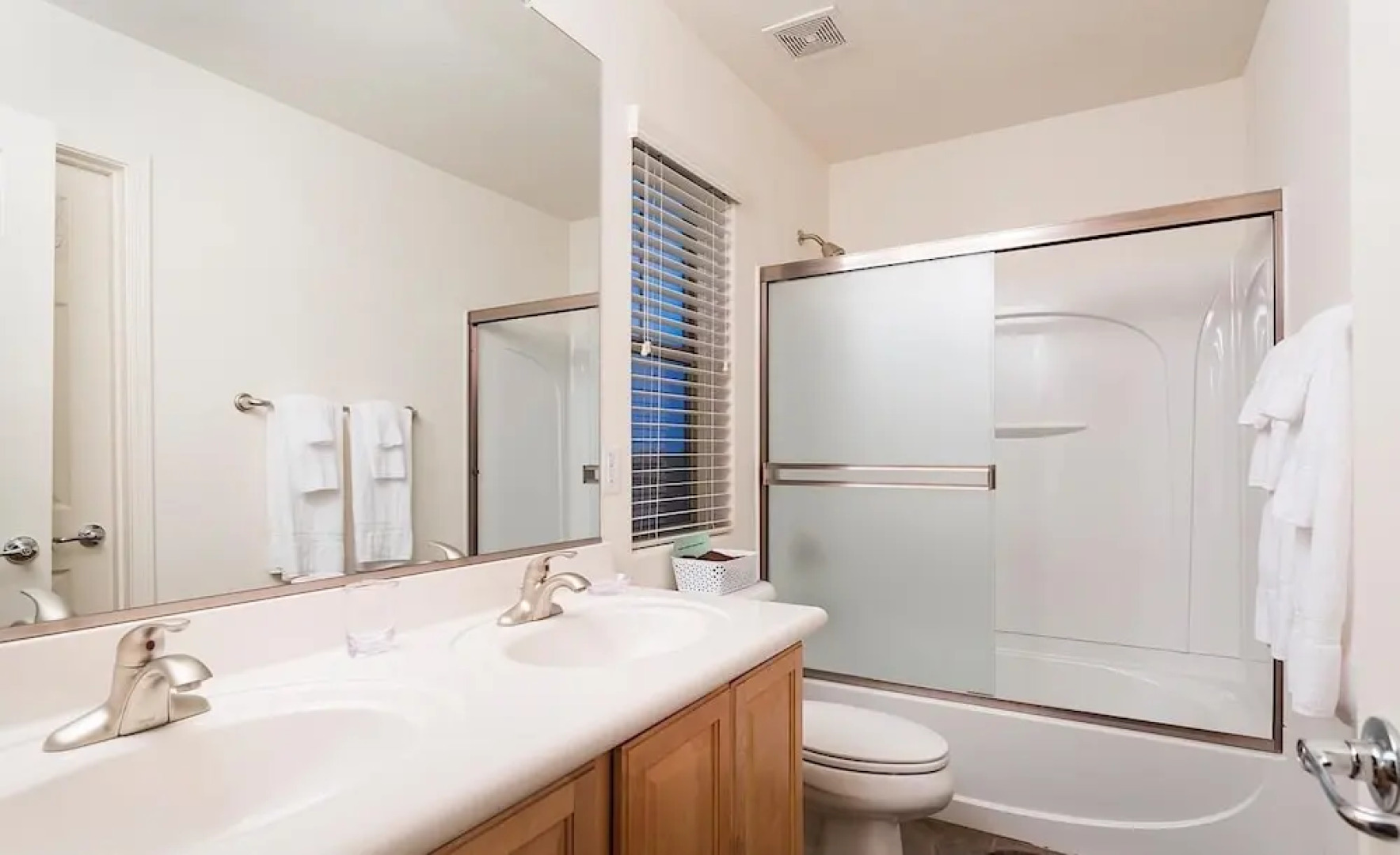 Madelines Cottage By Signature Vacation Rentals