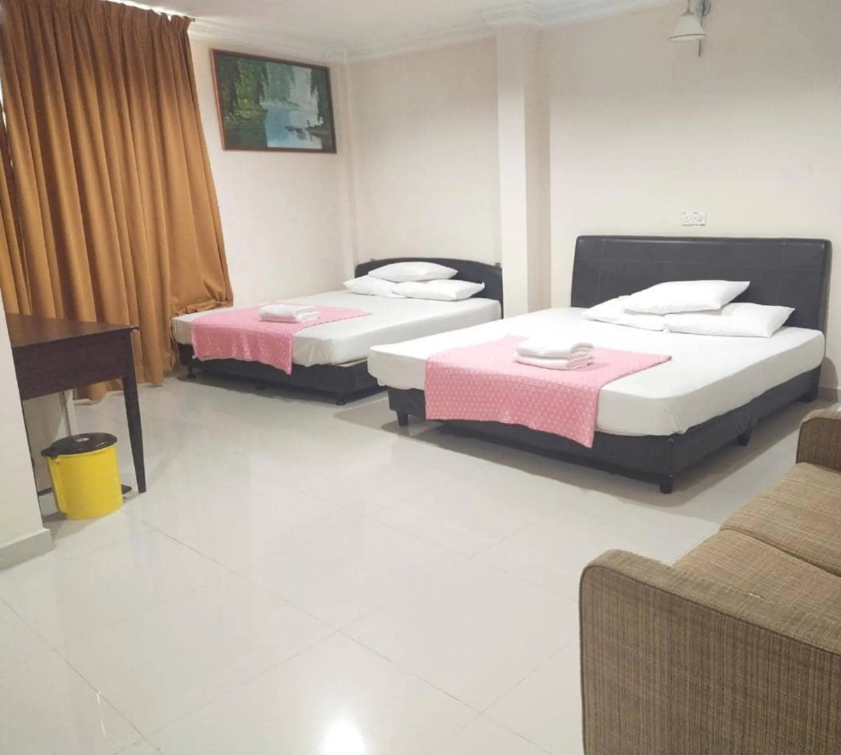 Casavilla Travellers Lodge