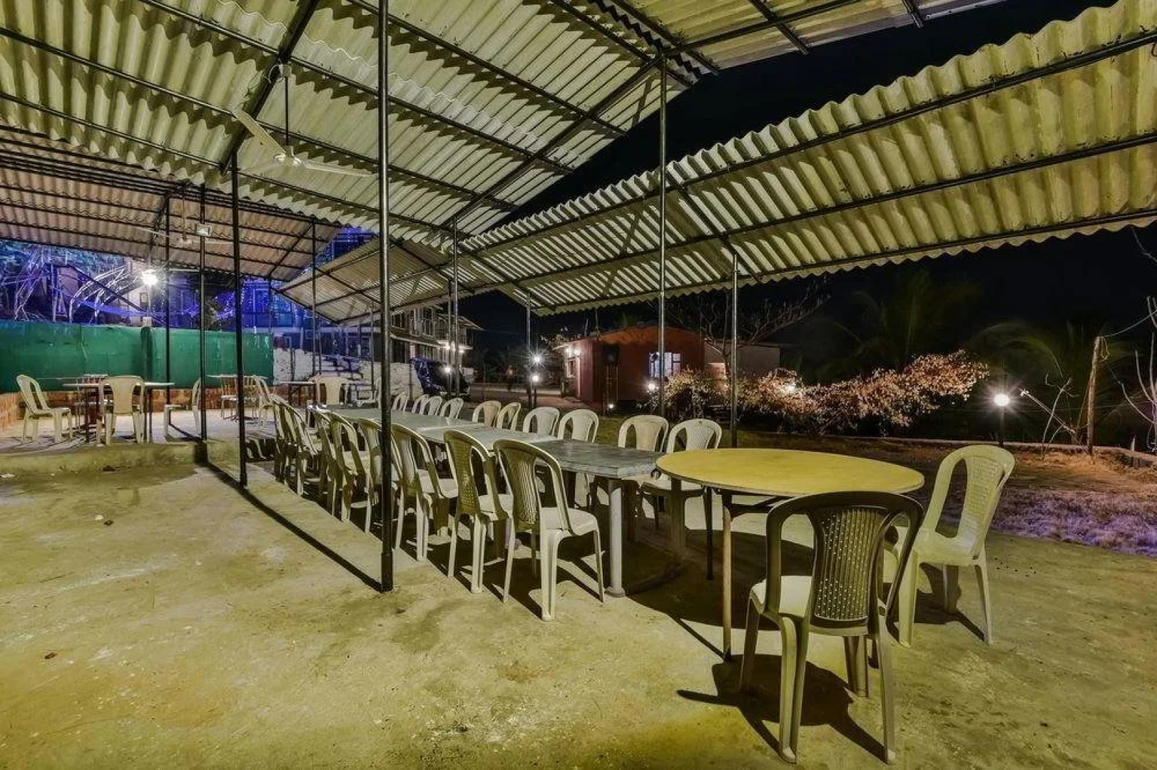 Murud Beach Home Deluxe Building