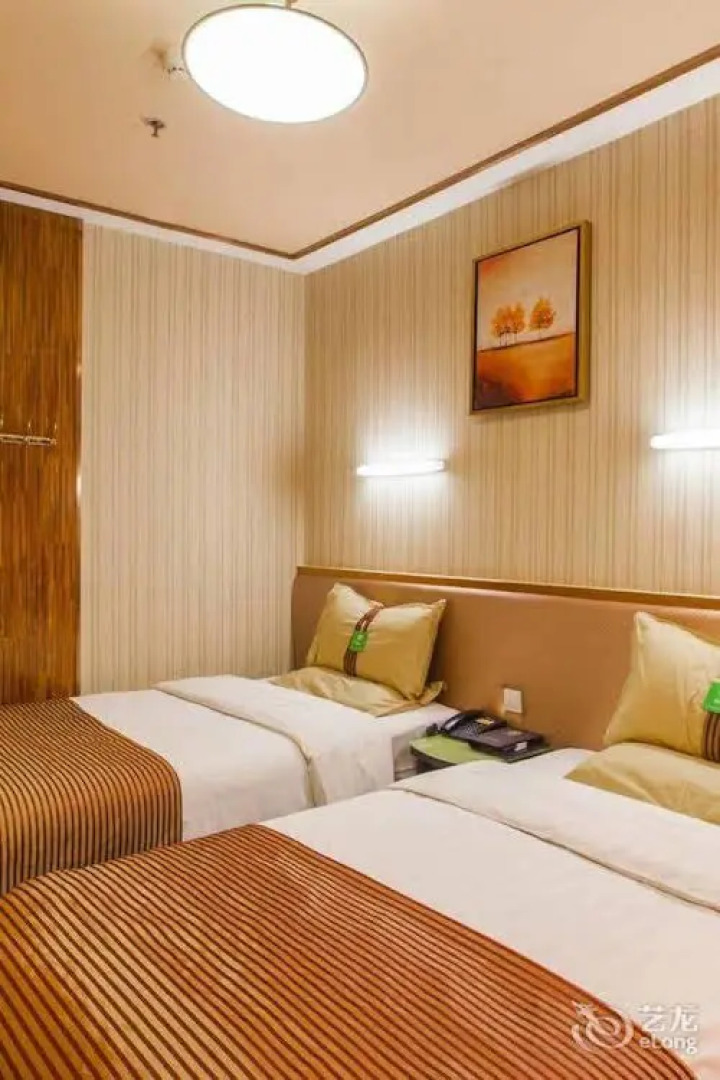 7 Days Inn Wuhu Jiaxinmao Square