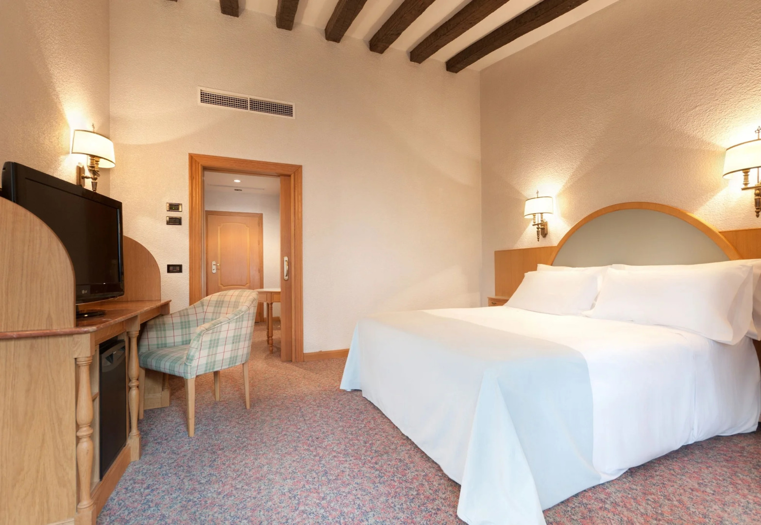 Отель Gran Hotel Los Ángeles