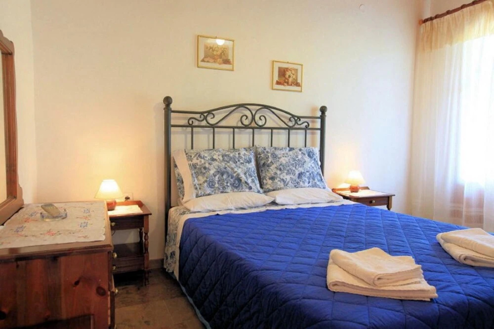 Cochelli Villa Upper Swimming Pool Walk to Beach Sea Views A C Wifi Car Not Required - 205