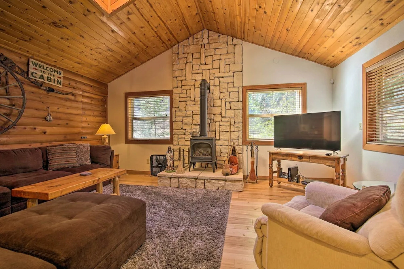 5 Mi to Hiking: Custom Cabin w/ Deck in Arnold!