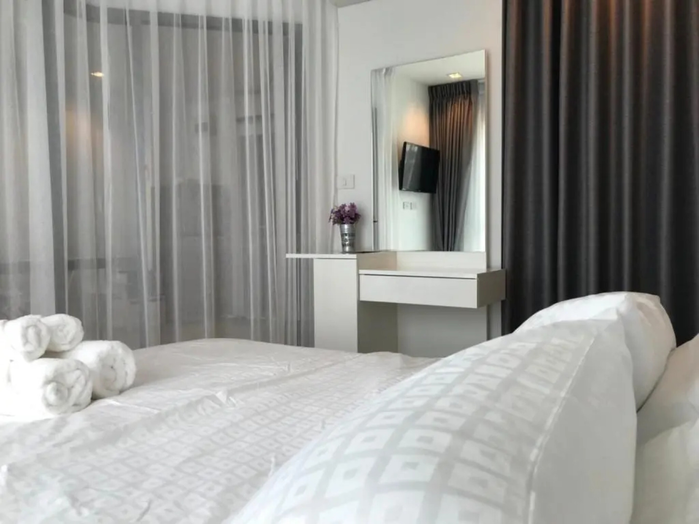 Grandblue condominium Room401 LeamMae phim Beach