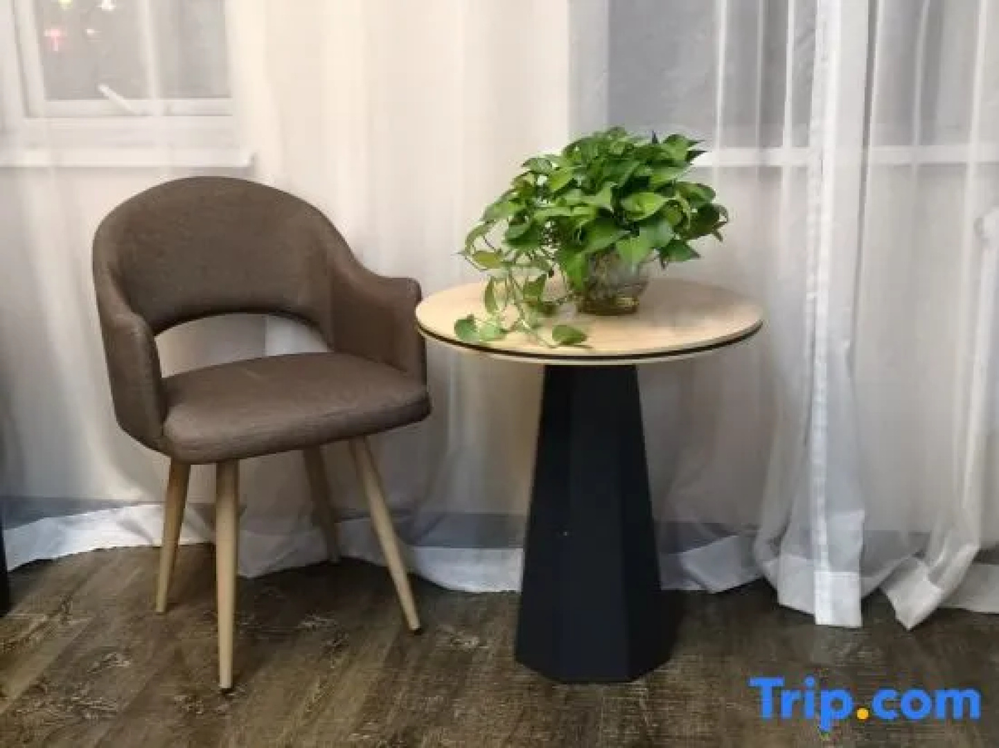 Pin Ai Boutique Hotel