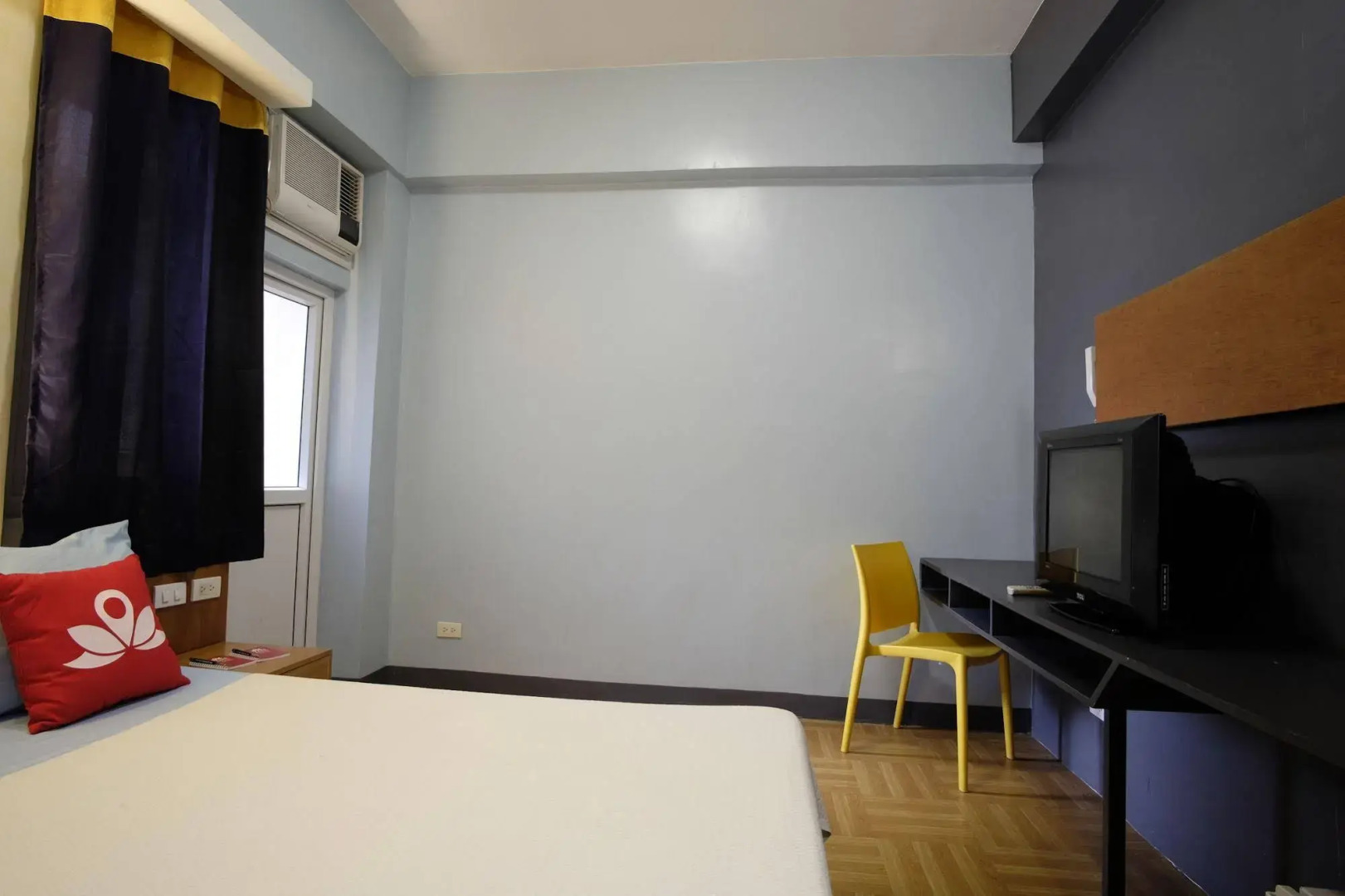 ZEN Rooms Basic Quirino Station