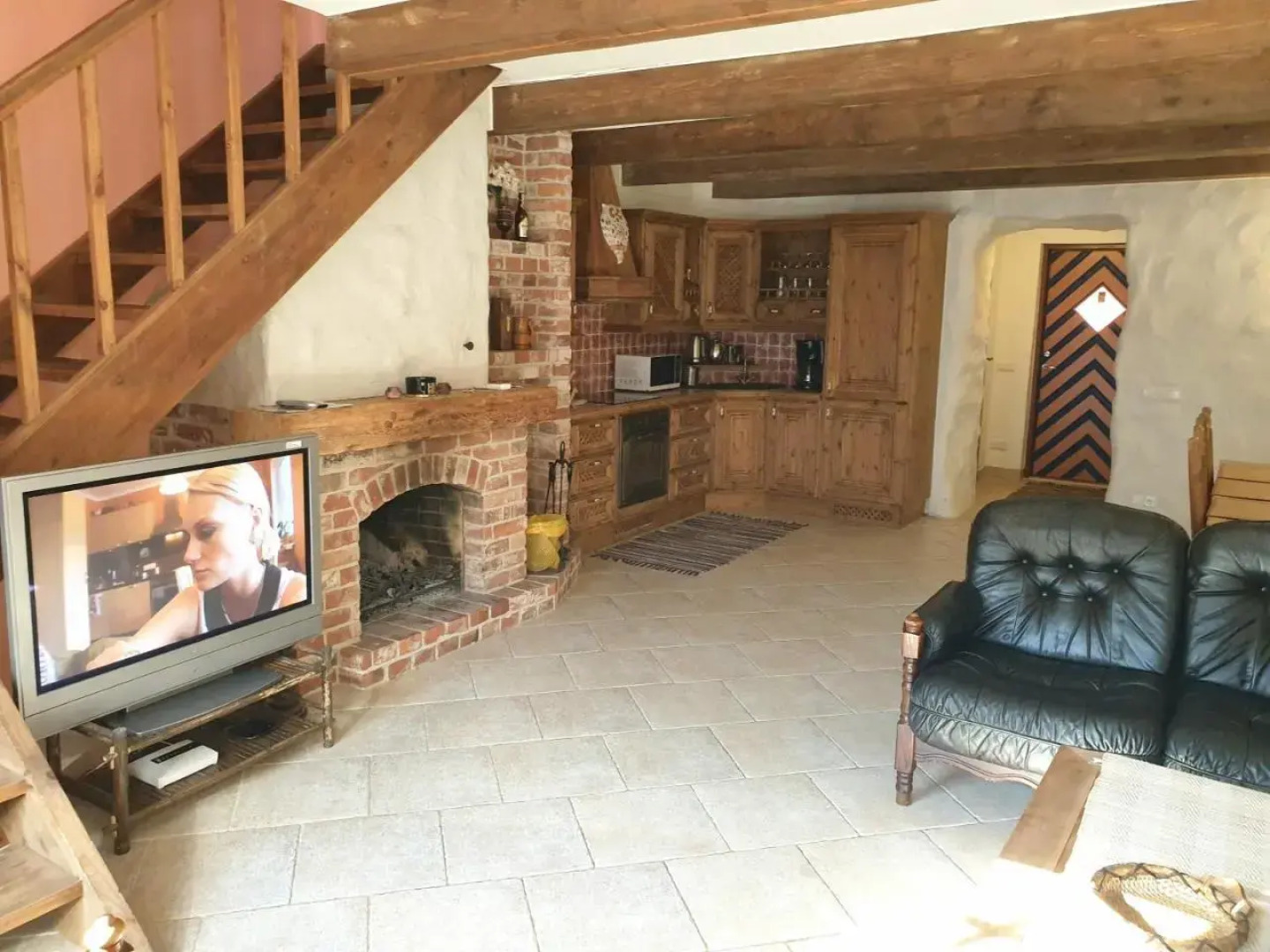 Deluxe Apartments in the City Center with Balcony