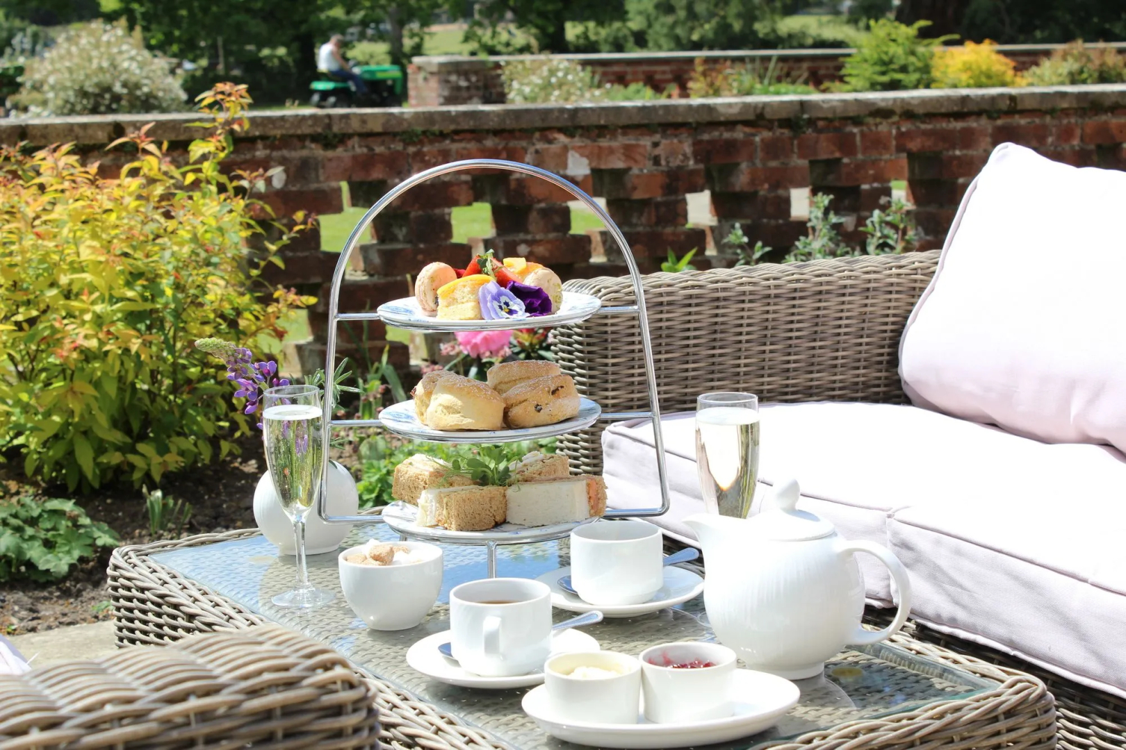 Bartley Lodge Hotel