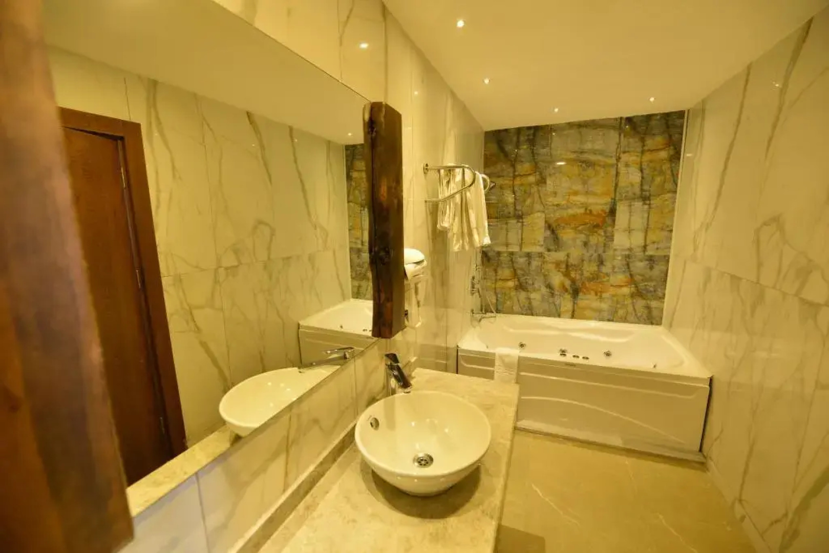 Kayi Resort Otel