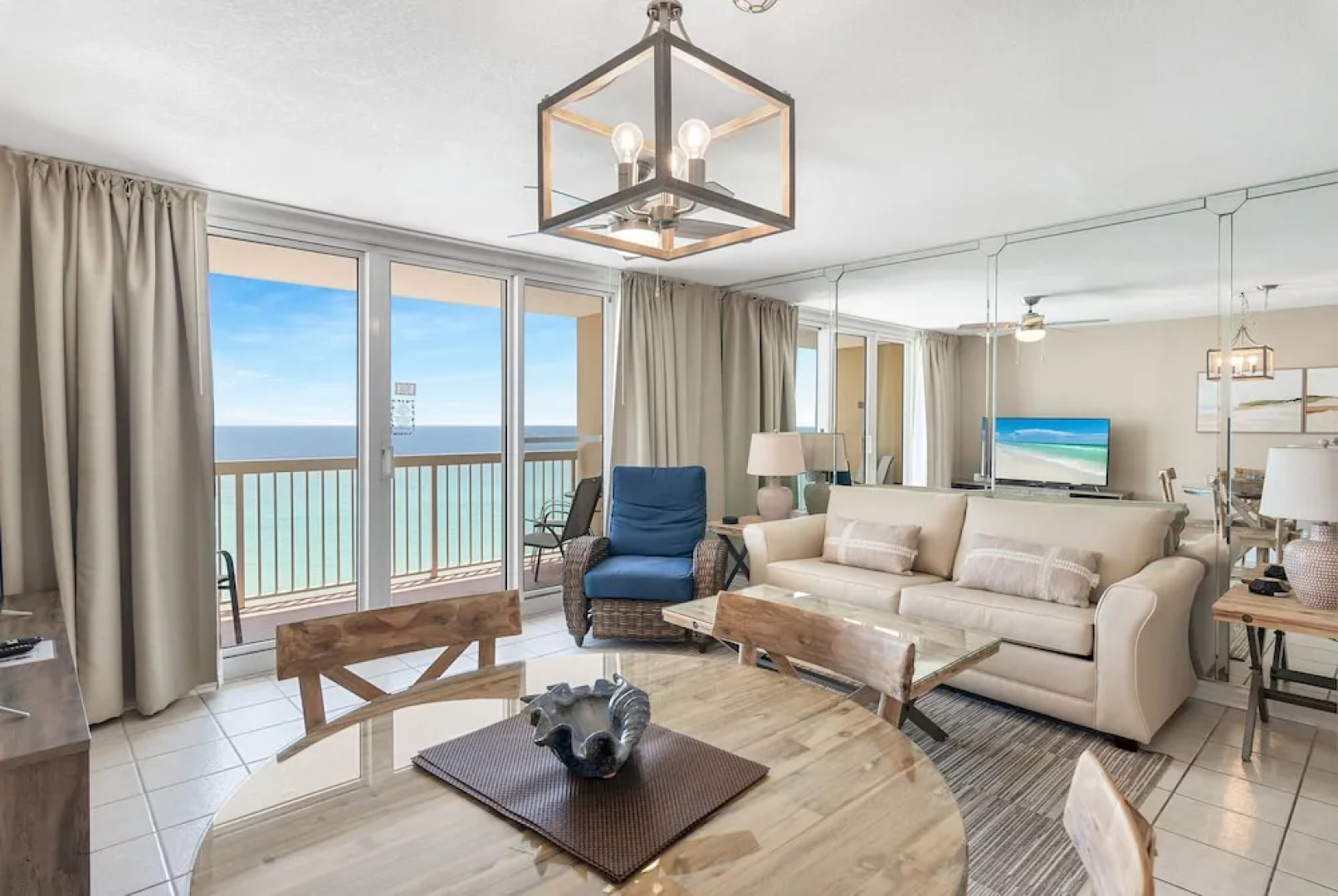 Pelican Beach Resort