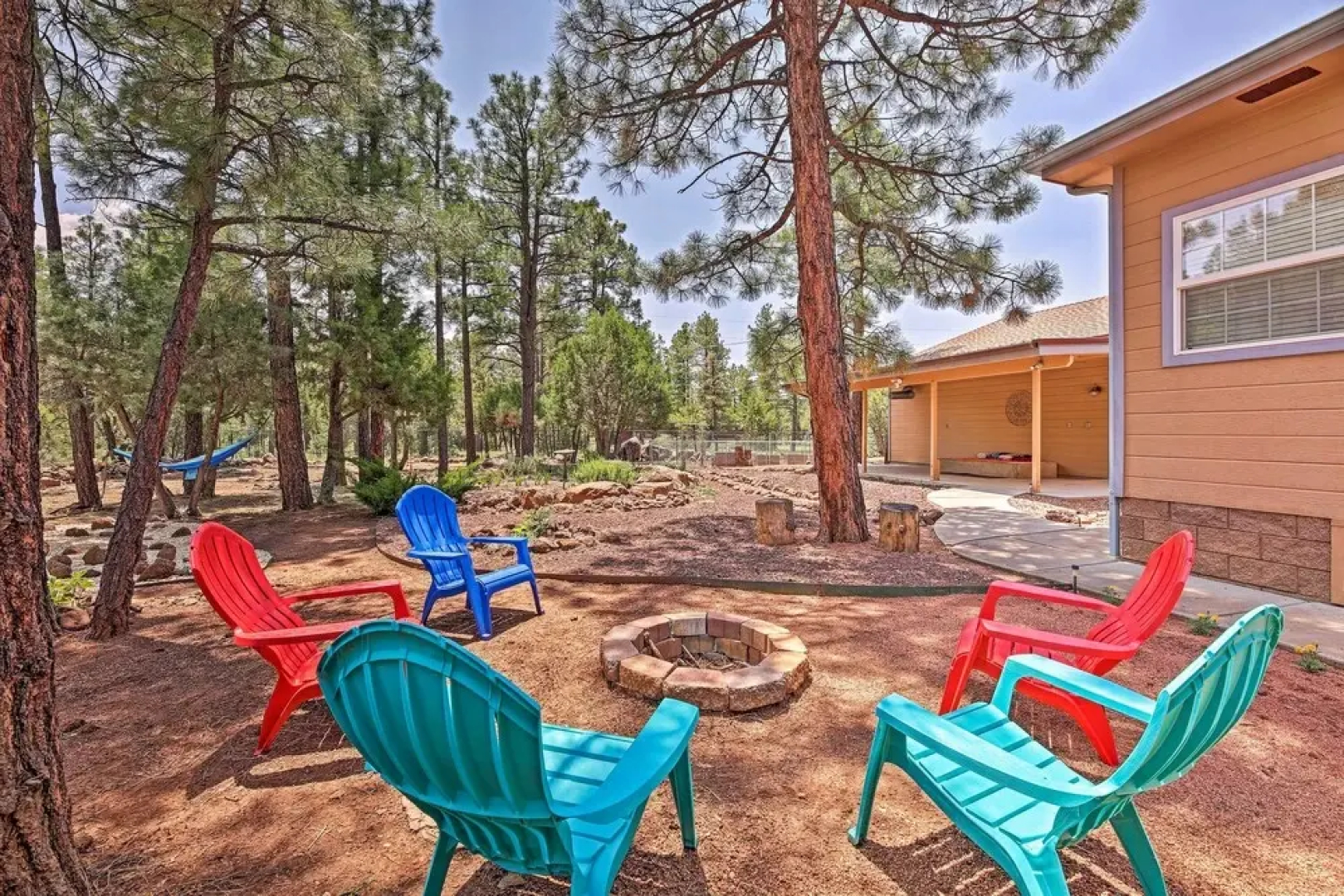 Upscale Show Low Haven w/ Fire Pit & Game Room!