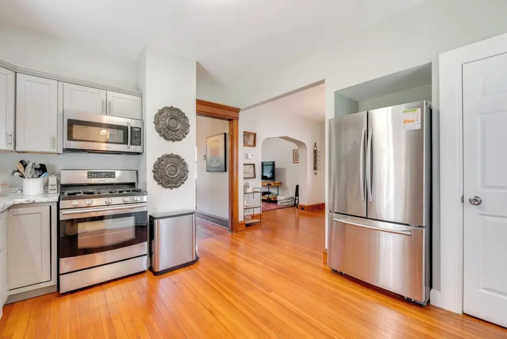 2 Mi to Steamtown Nhs: Family Home w/ Backyard!
